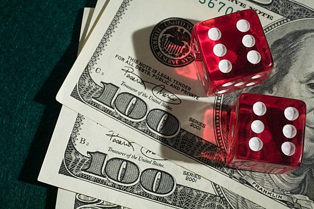 Live dealer tables and esports markets on shio88 wap
